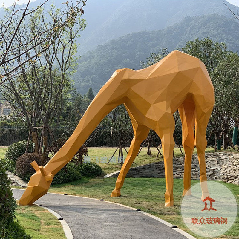 玻璃鋼仿銅紅軍人物雕塑鑄銅艱苦歲月場(chǎng)景塑像大型公園景觀擺件品